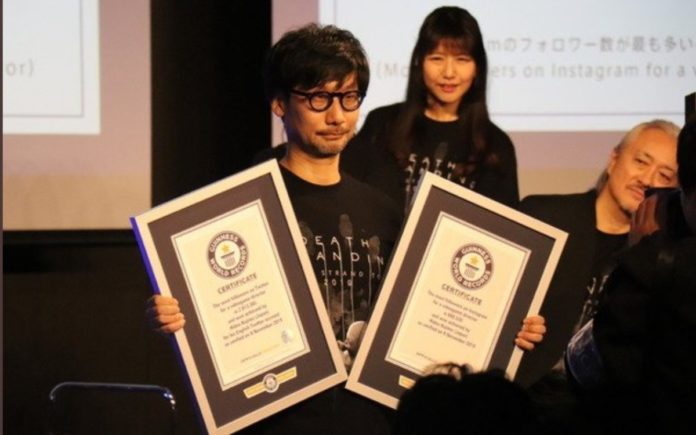 Hideo Kojima reçoit le record du monde Guinness du directeur de jeu le plus suivi sur Twitter et Instagram
