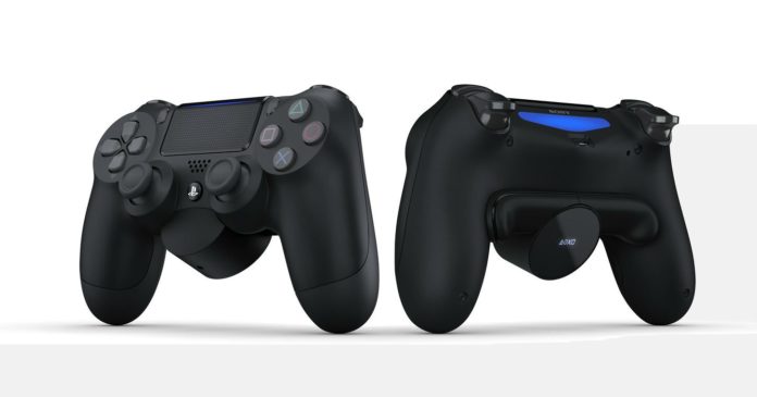 Whoa, la PlayStation 4 vient de recevoir un accessoire de contrôleur officiel vraiment farfelu qui ajoute des boutons
