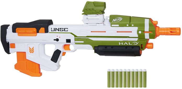 Halo Nerf Motorized Dart Blaster est livré avec Halo Infinite DLC?
