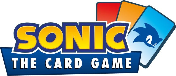 Sonic the Hedgehog reçoit un jeu de cartes sur table
