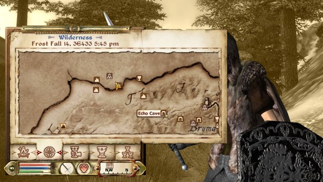 Oblivion : l'écran d'inventaire montrant la carte où Cyrodiil borde Skyrim.