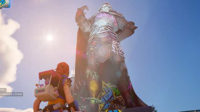 Statue centrale de Doomstadt avec graffitis Fortnite