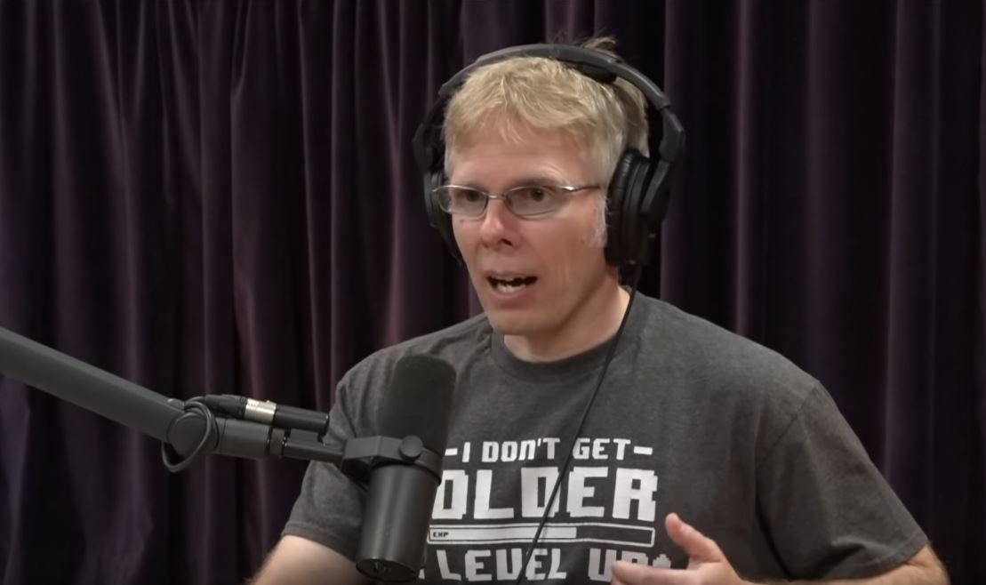 John Carmack révèle que les paramètres de jeu hautes performances, comme 120 FPS, peuvent provoquer le mal du simulateur