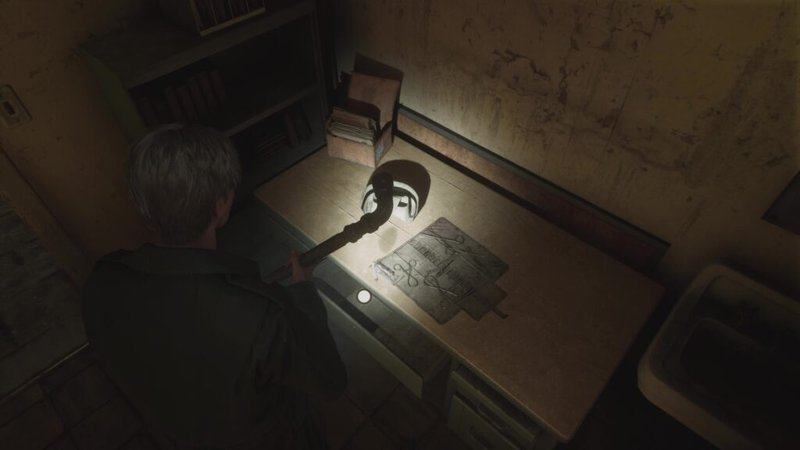 Silent Hill 2 remake code de cadenas du bureau de réception