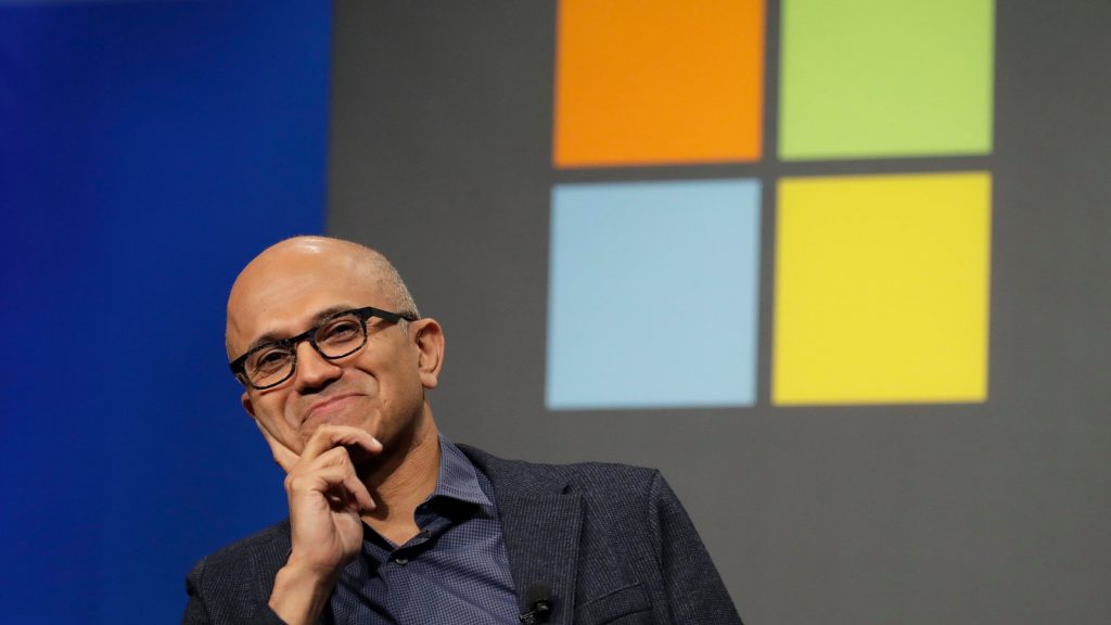 Satya Nadella parle aux investisseurs du jeu et redéfinit le fait d'être un fan Xbox – avec leur stratégie Activision